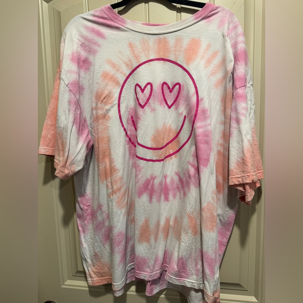 Buddy Love Pink and White Tie Dye Smiley M/L
